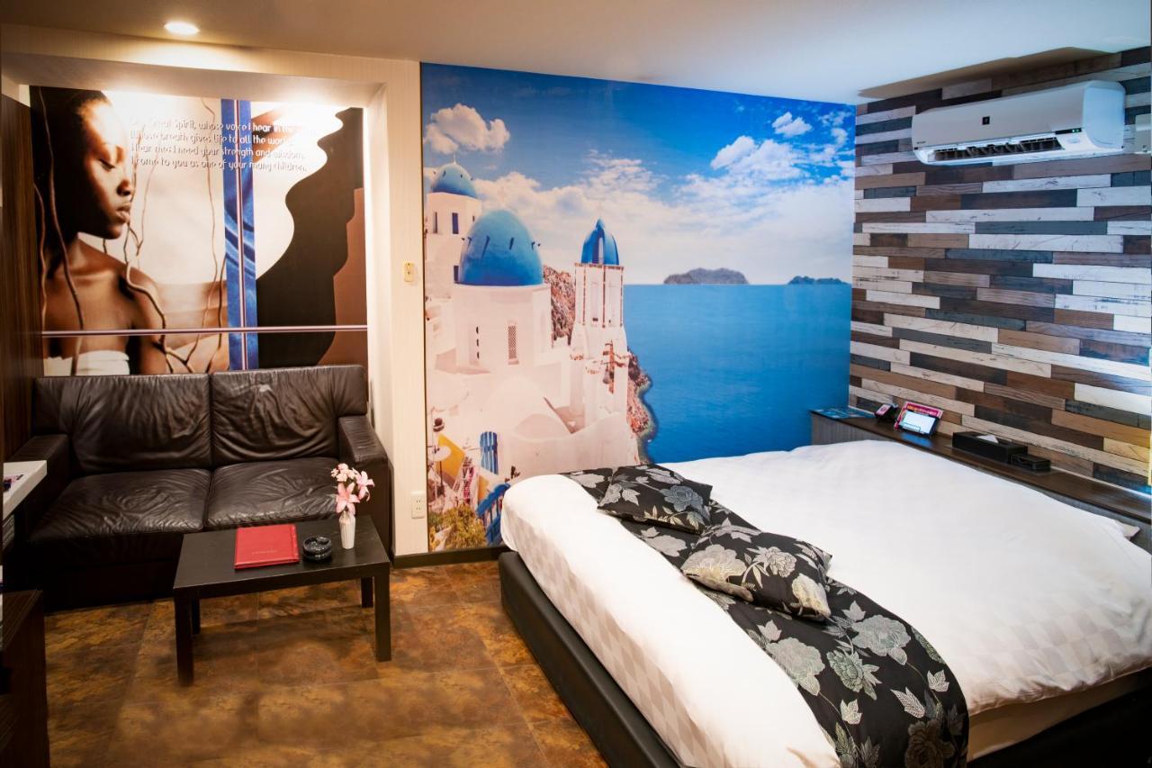 Hotel Apricot (Adults Only) هيروشيما المظهر الخارجي الصورة