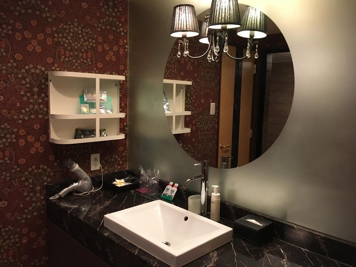 Hotel Apricot (Adults Only) هيروشيما المظهر الخارجي الصورة